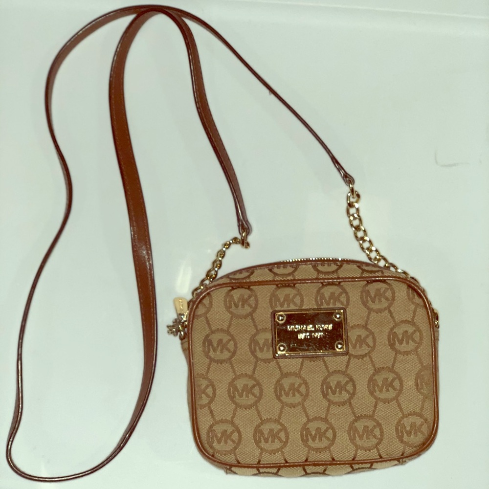 Michael Kors Crossbody